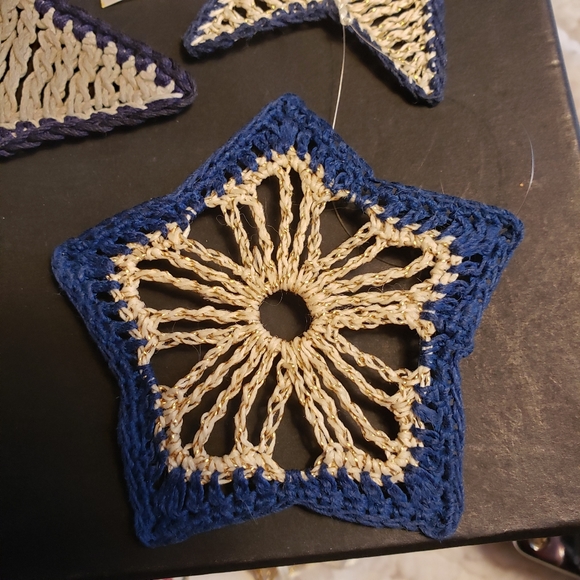 Hand Crafted Set of 5 Crochet Star Ornaments - Picture 2 of 7